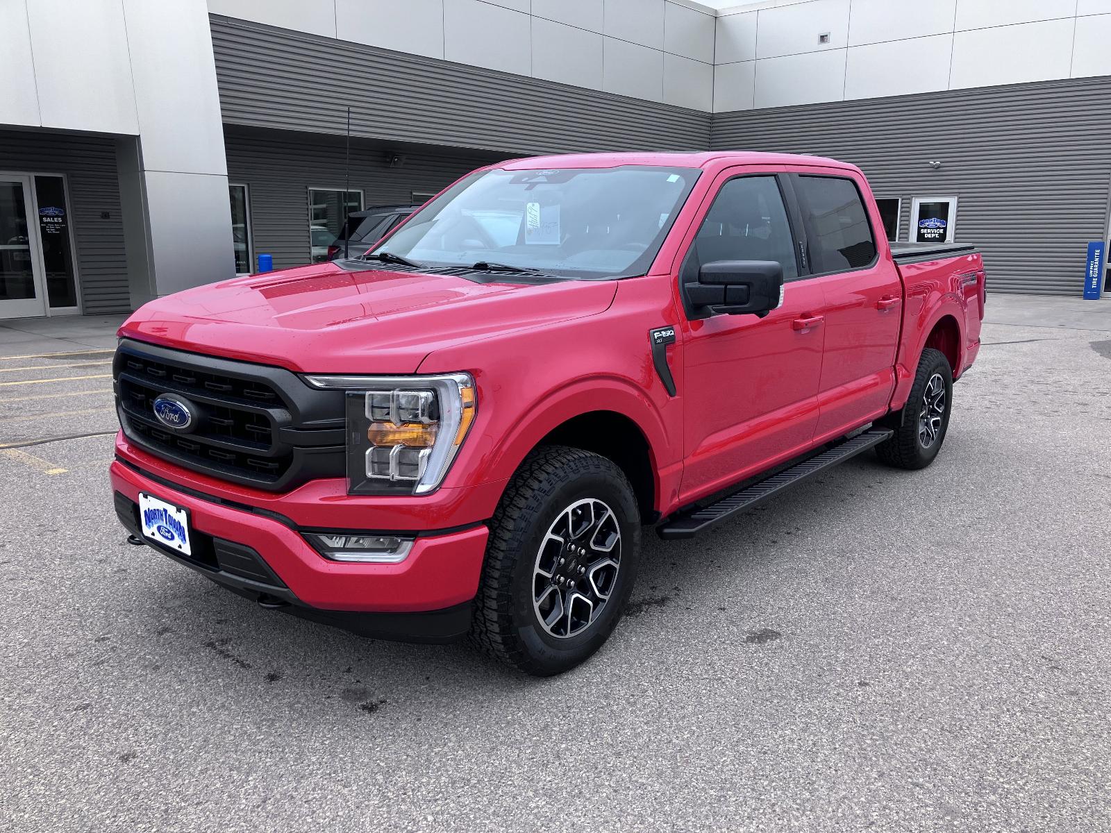 Used 2022 Ford F-150 XLT with VIN 1FTEW1EP4NKE02924 for sale in Menomonie, WI