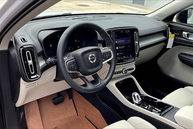 2025 Volvo XC40 Vehicle Photo in Grapevine, TX 76051