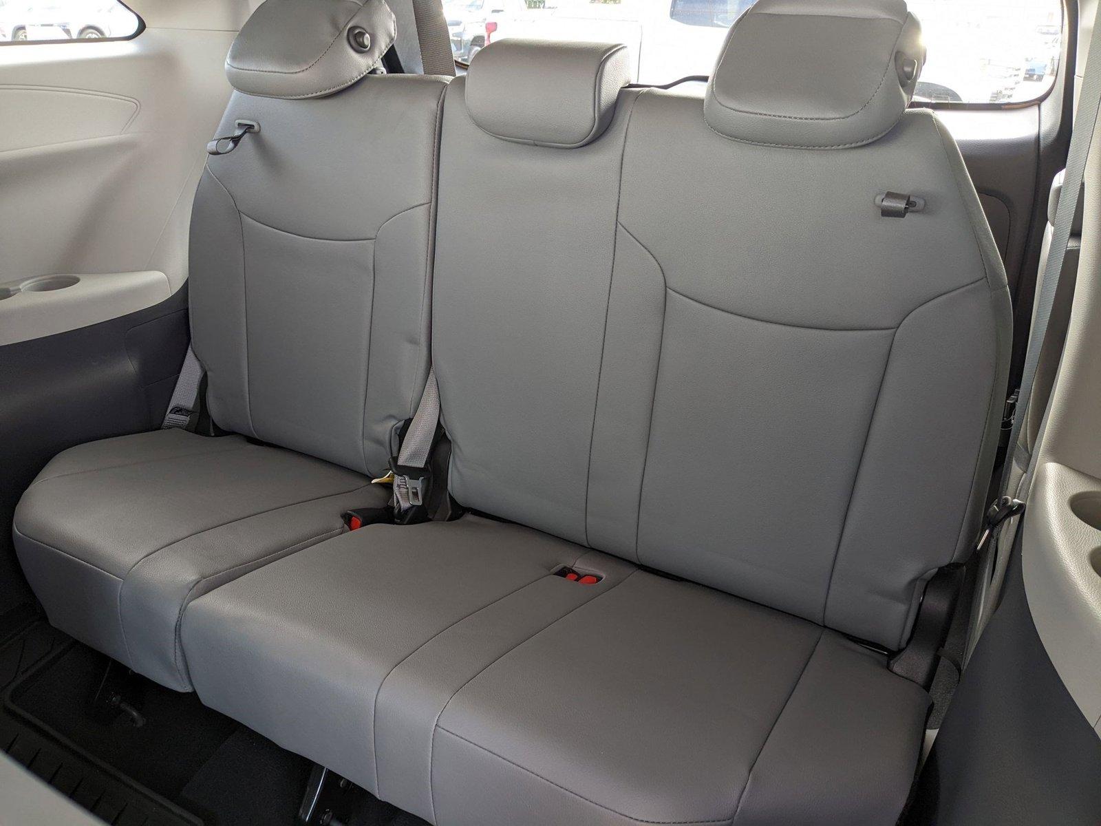 2024 Toyota Sienna Vehicle Photo in ORLANDO, FL 32808-7998