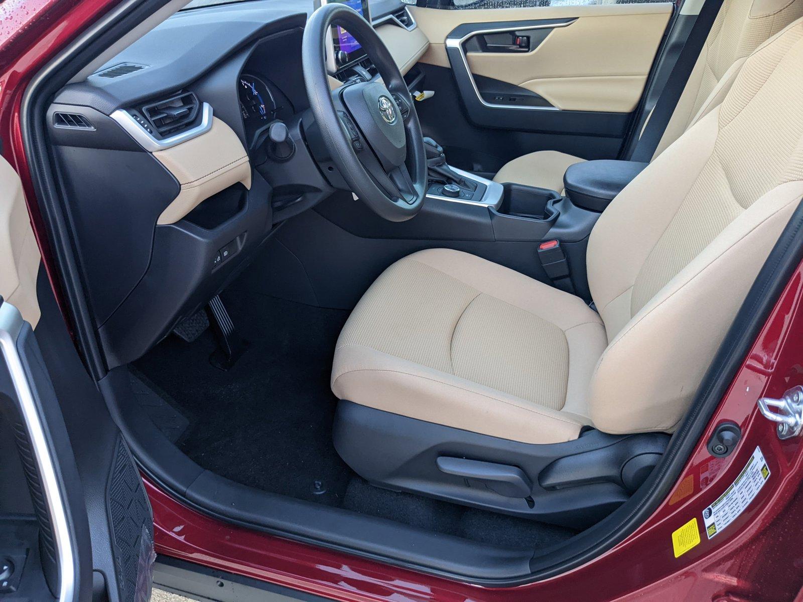 2025 Toyota RAV4 Vehicle Photo in Davie, FL 33331