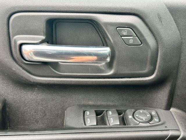 2023 Chevrolet Silverado 2500 HD Vehicle Photo in COLUMBIA, MO 65203-3903