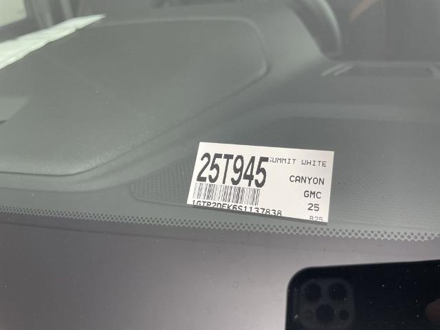 2025 GMC Canyon Vehicle Photo in GILBERT, AZ 85297-0402