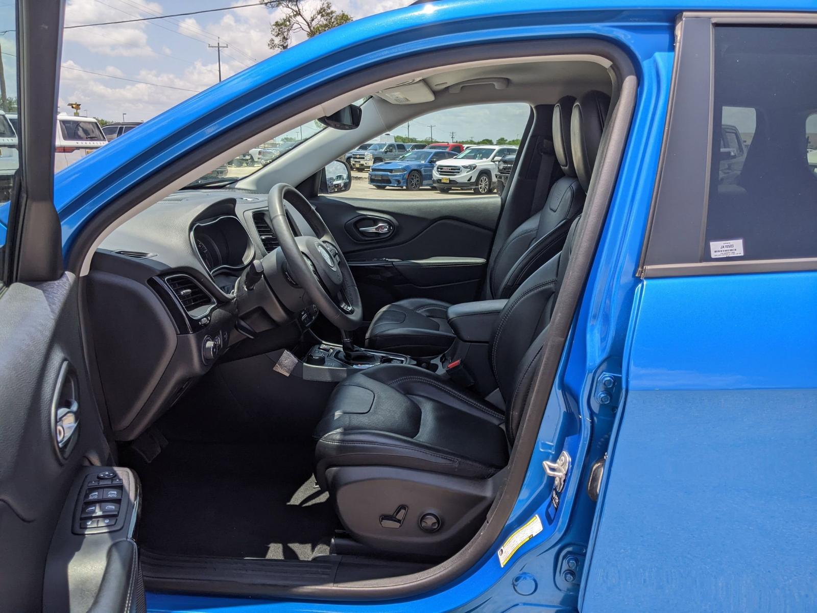 2023 Jeep Cherokee Vehicle Photo in Seguin, TX 78155