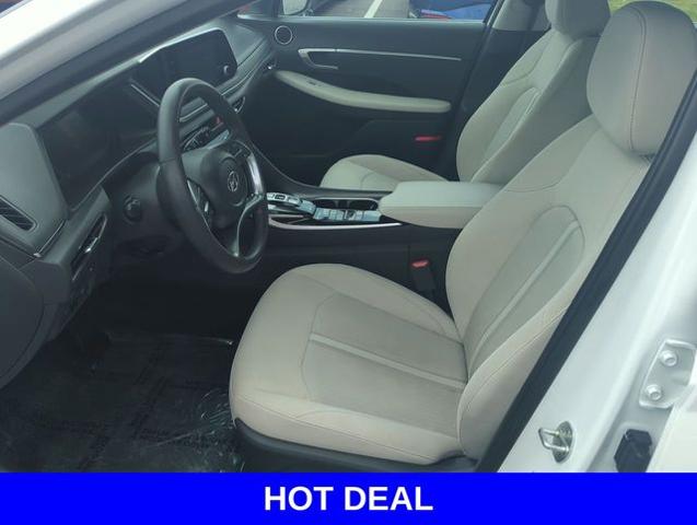 2022 Hyundai SONATA Vehicle Photo in Merrillville, IN 46410