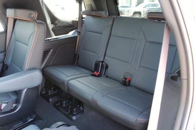 2025 GMC Yukon Vehicle Photo in Greenville, TX 75402