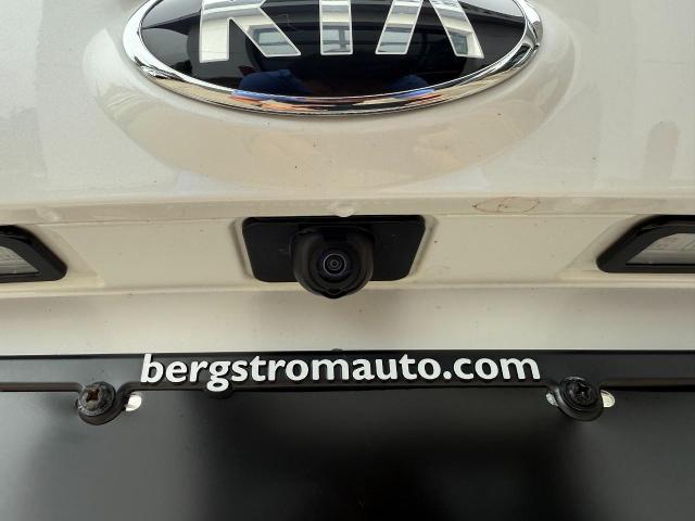 2021 Kia Sorento Hybrid Vehicle Photo in Appleton, WI 54914