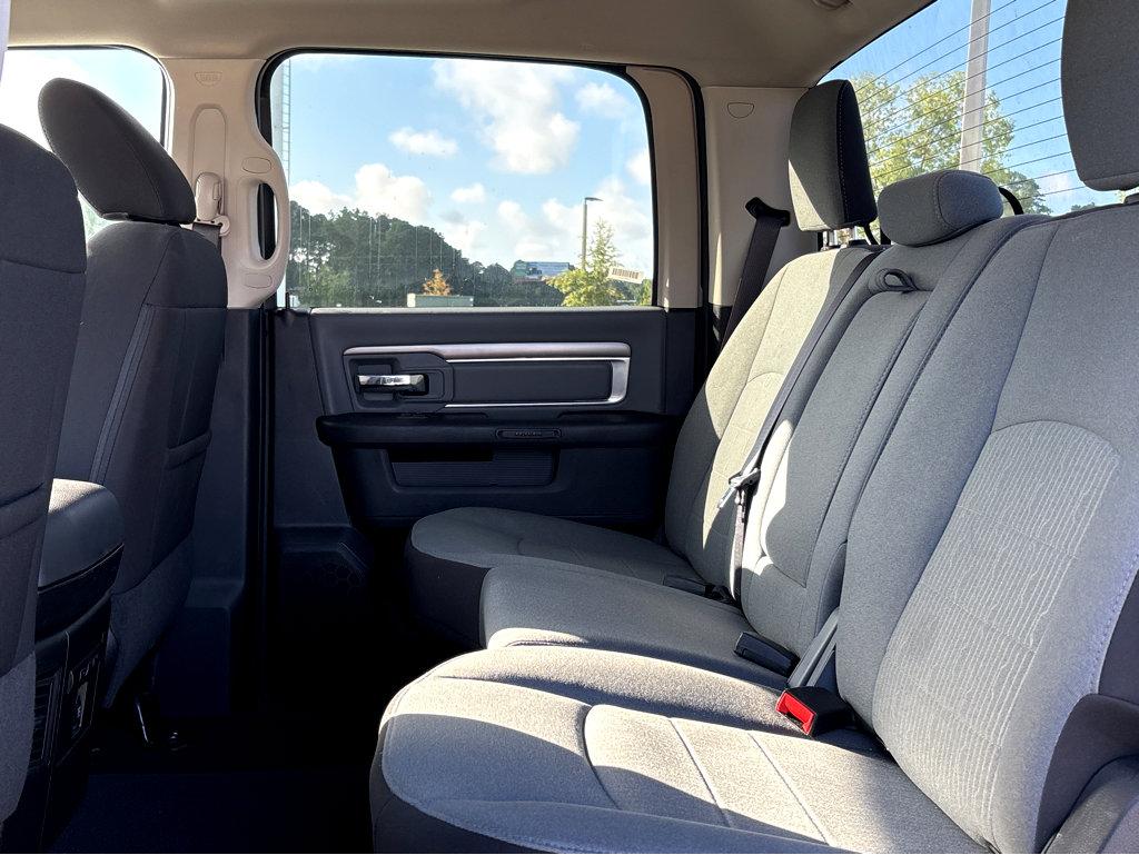 2023 Ram 1500 Classic Vehicle Photo in POOLER, GA 31322-3252