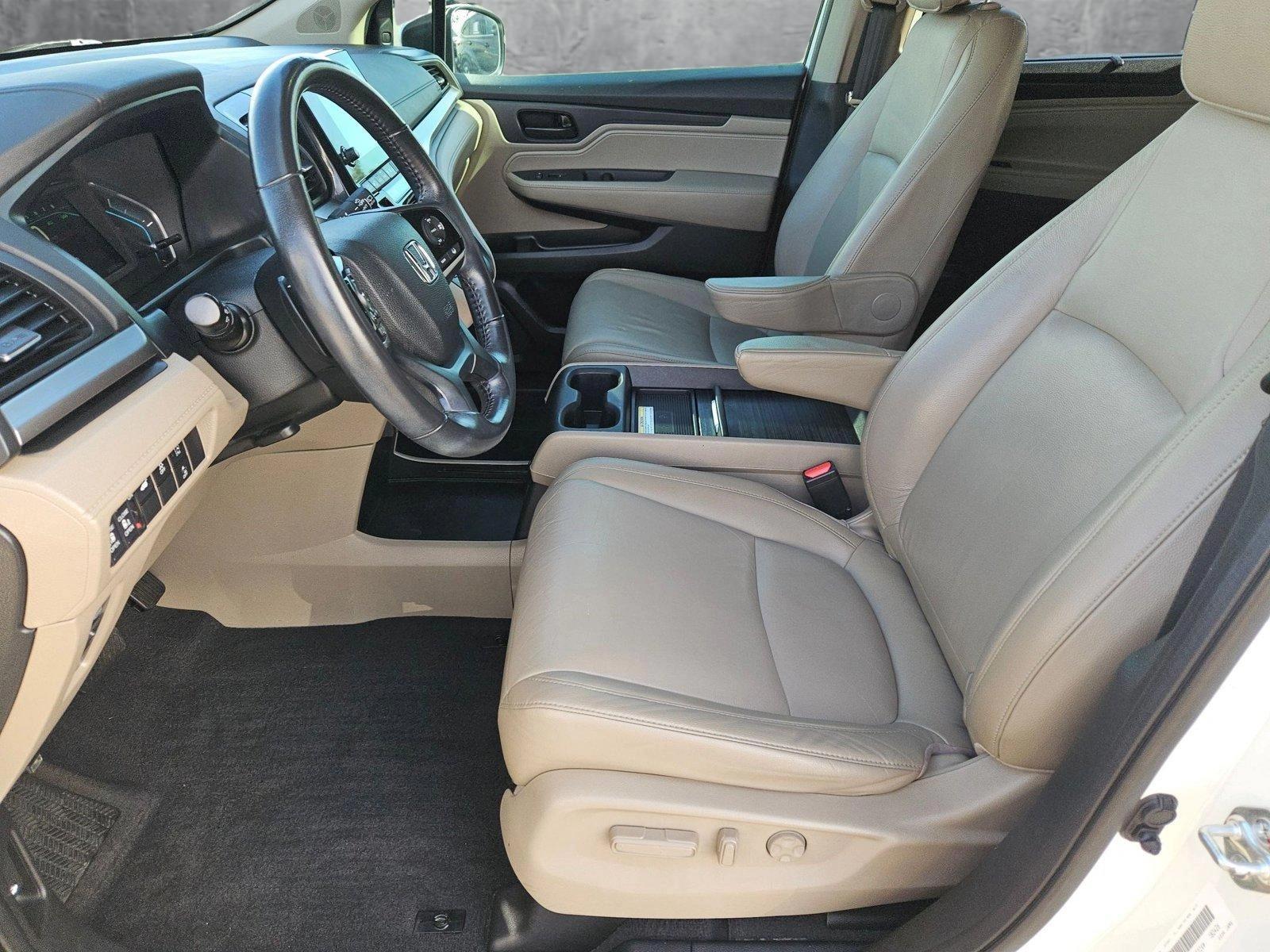 2018 Honda Odyssey Vehicle Photo in MESA, AZ 85206-4395