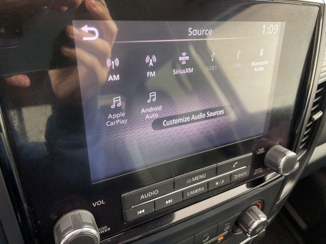 2021 Nissan Titan Vehicle Photo in PHOENIX, AZ 85014-3381