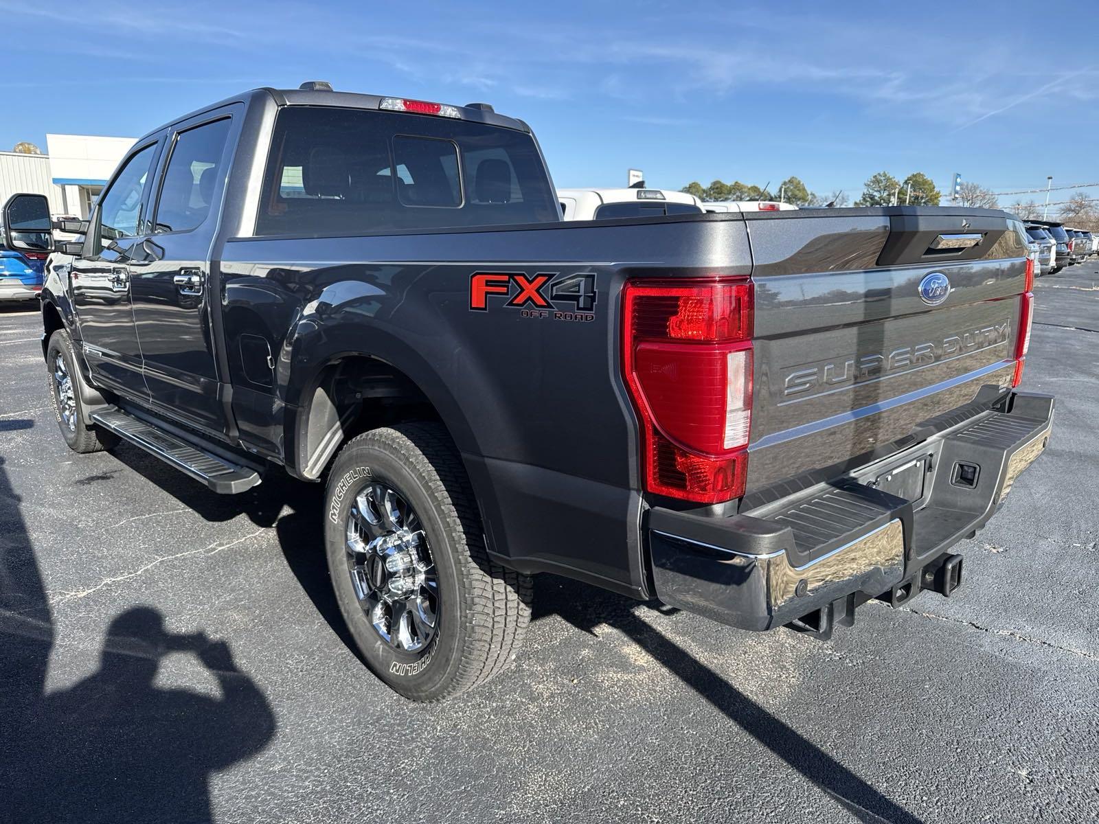 Used 2021 Ford F-350 Super Duty Lariat with VIN 1FT8W3BT4MEC89760 for sale in Kennett, MO