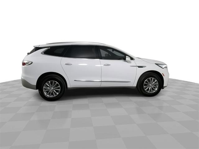 2024 Buick Enclave Vehicle Photo in GILBERT, AZ 85297-0402