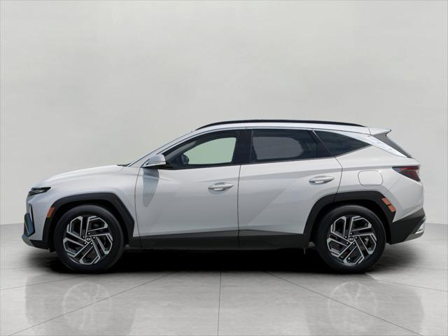 2025 Hyundai TUCSON Hybrid Vehicle Photo in Green Bay, WI 54304