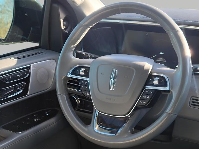 2020 Lincoln Navigator Vehicle Photo in MADISON, WI 53713-3220