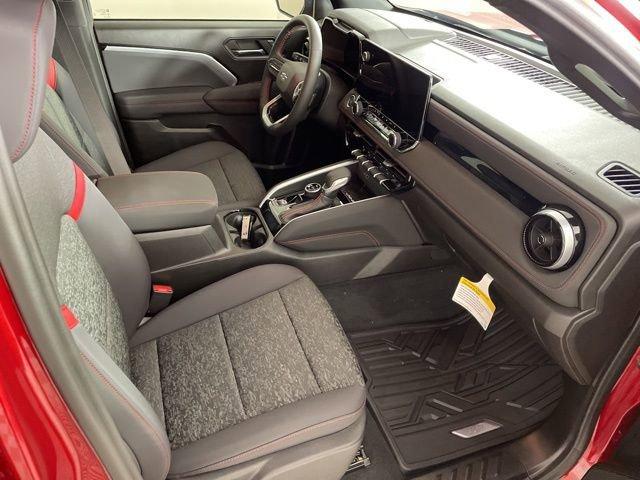 2025 Chevrolet Colorado Vehicle Photo in PHOENIX, AZ 85014-3381