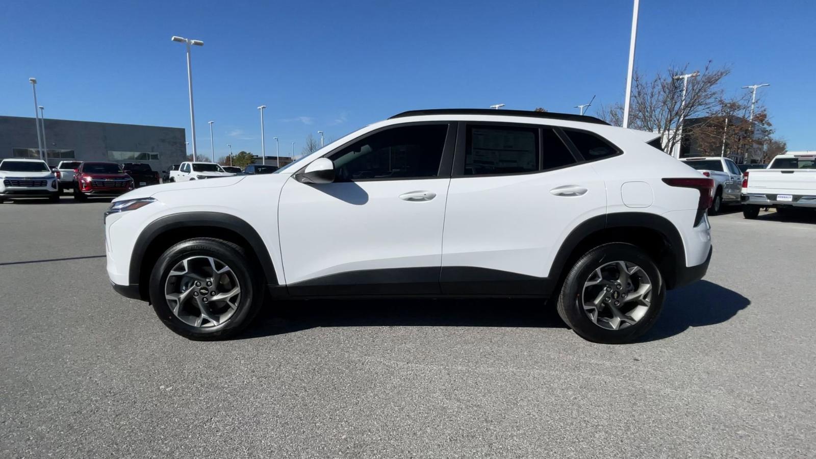 2025 Chevrolet Trax Vehicle Photo in BENTONVILLE, AR 72712-4322