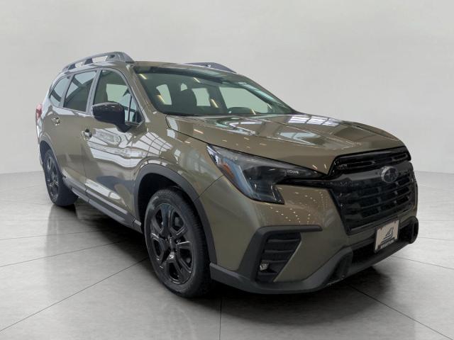 2025 Subaru Ascent Vehicle Photo in Green Bay, WI 54304