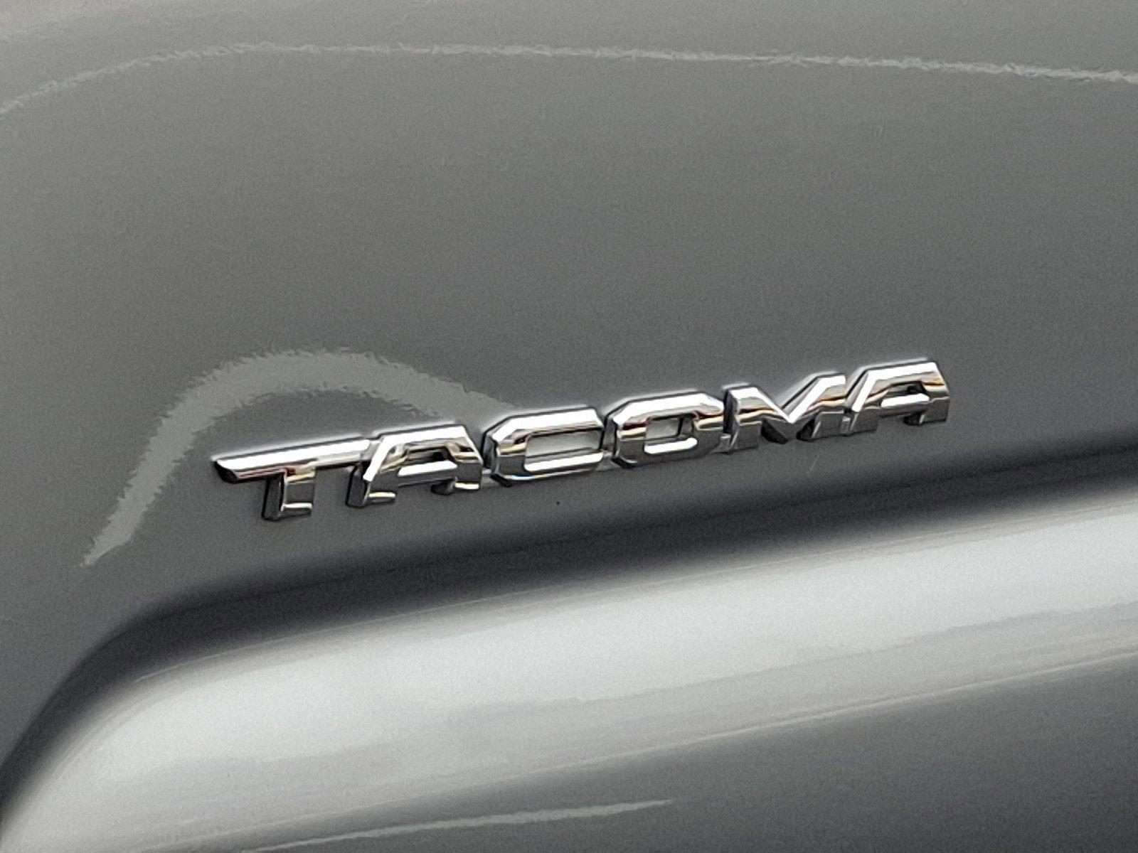 2022 Toyota Tacoma 4WD Vehicle Photo in Harrisburg, PA 17111