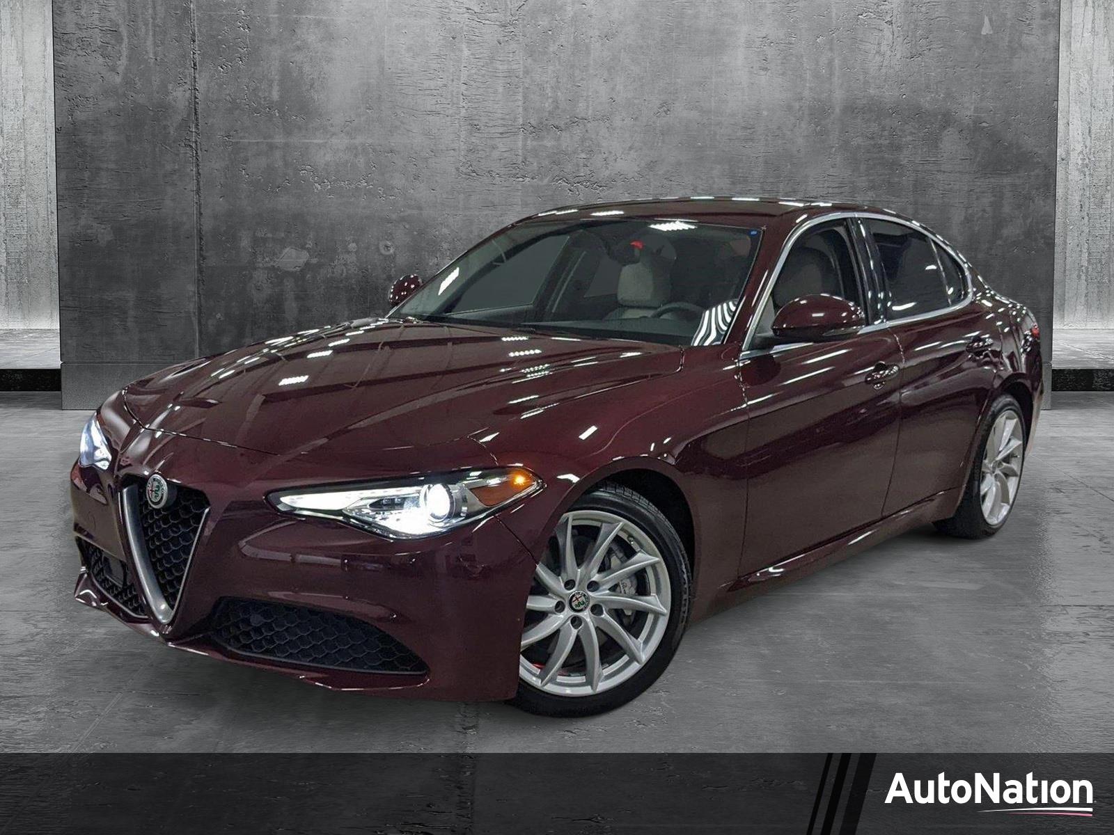 2019 Alfa Romeo Giulia Vehicle Photo in Pompano Beach, FL 33064