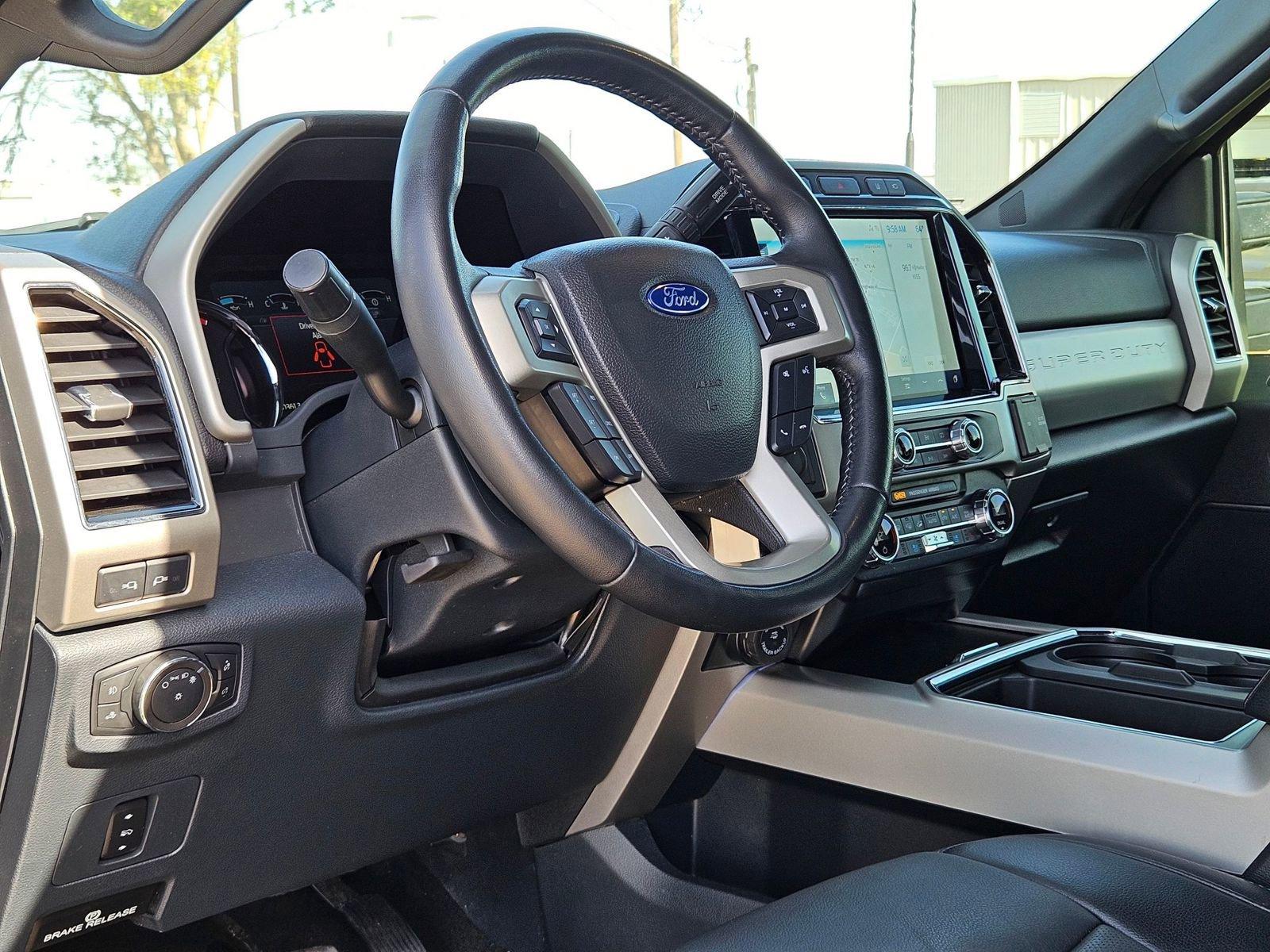 2022 Ford Super Duty F-250 SRW Vehicle Photo in Seguin, TX 78155