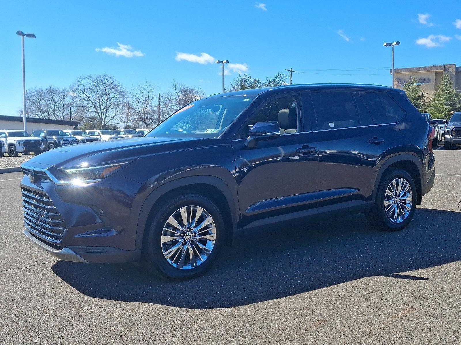 2024 Toyota Grand Highlander Vehicle Photo in Trevose, PA 19053