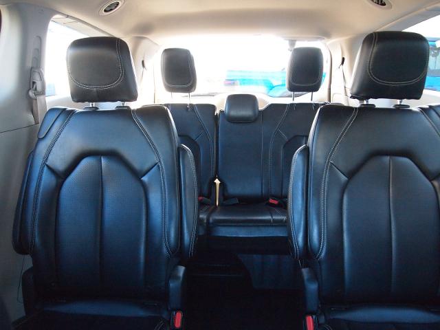 2023 Chrysler Pacifica Vehicle Photo in MADISON, IN 47250-1611