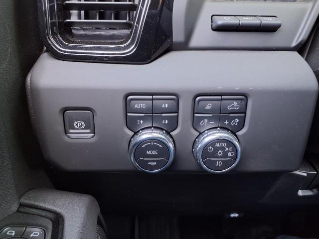 2025 GMC Sierra 2500 HD Vehicle Photo in Denton, TX 76205