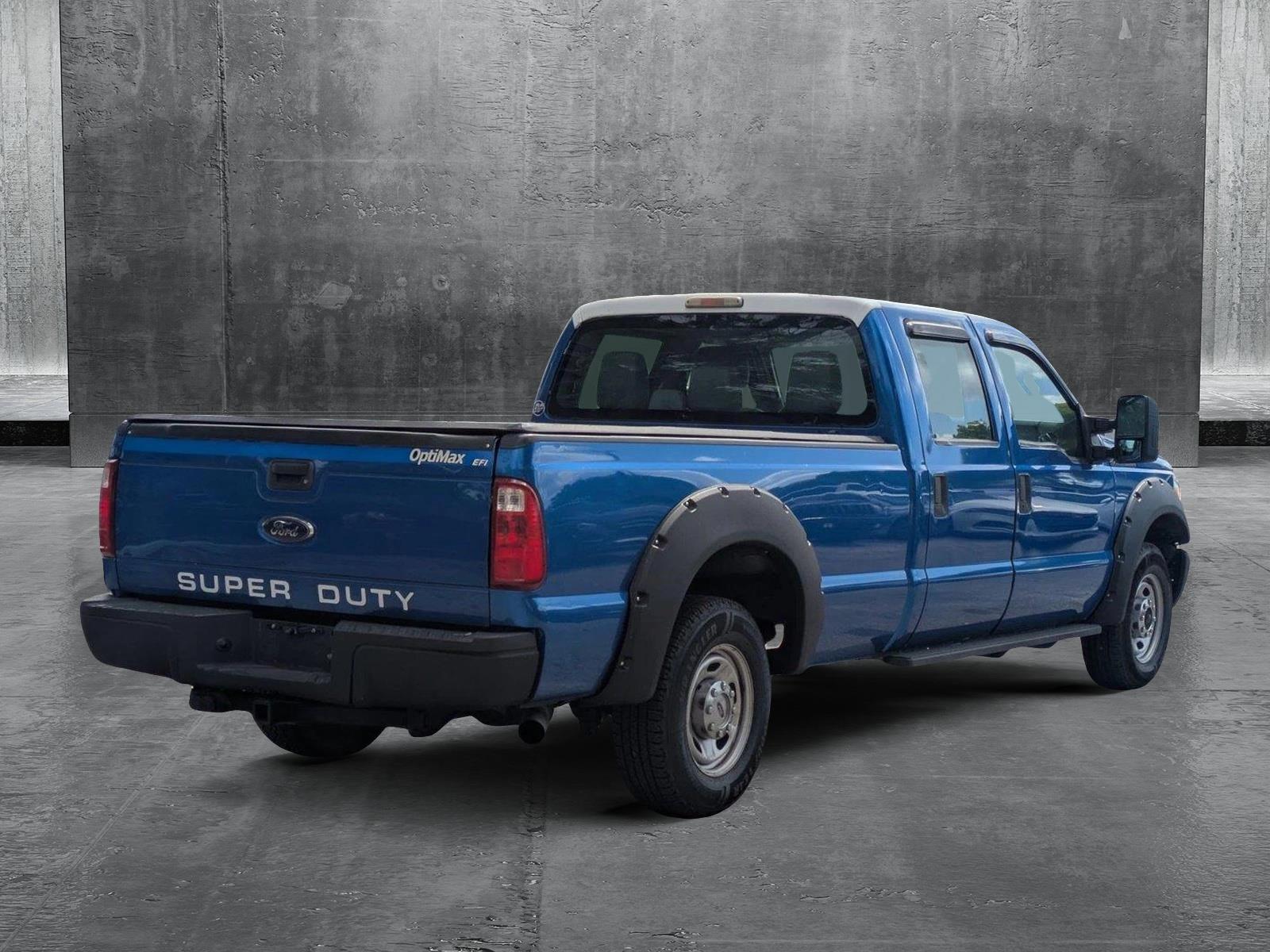 2016 Ford Super Duty F-250 SRW Vehicle Photo in GREENACRES, FL 33463-3207