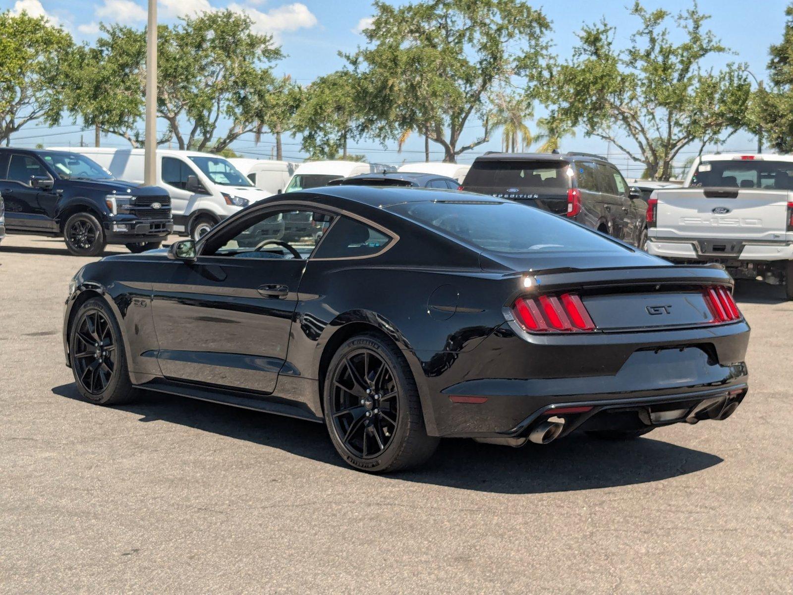 2017 Ford Mustang Vehicle Photo in St. Petersburg, FL 33713