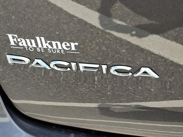 2019 Chrysler Pacifica Vehicle Photo in HARRISBURG, PA 17111-1033