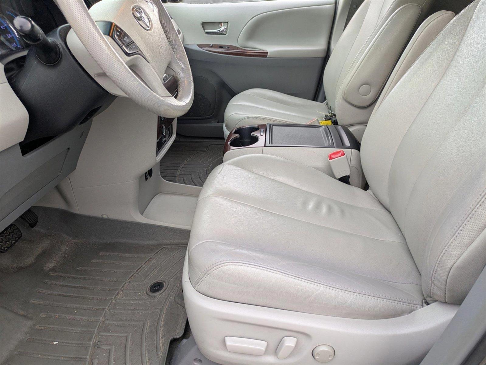 2014 Toyota Sienna Vehicle Photo in Sanford, FL 32771