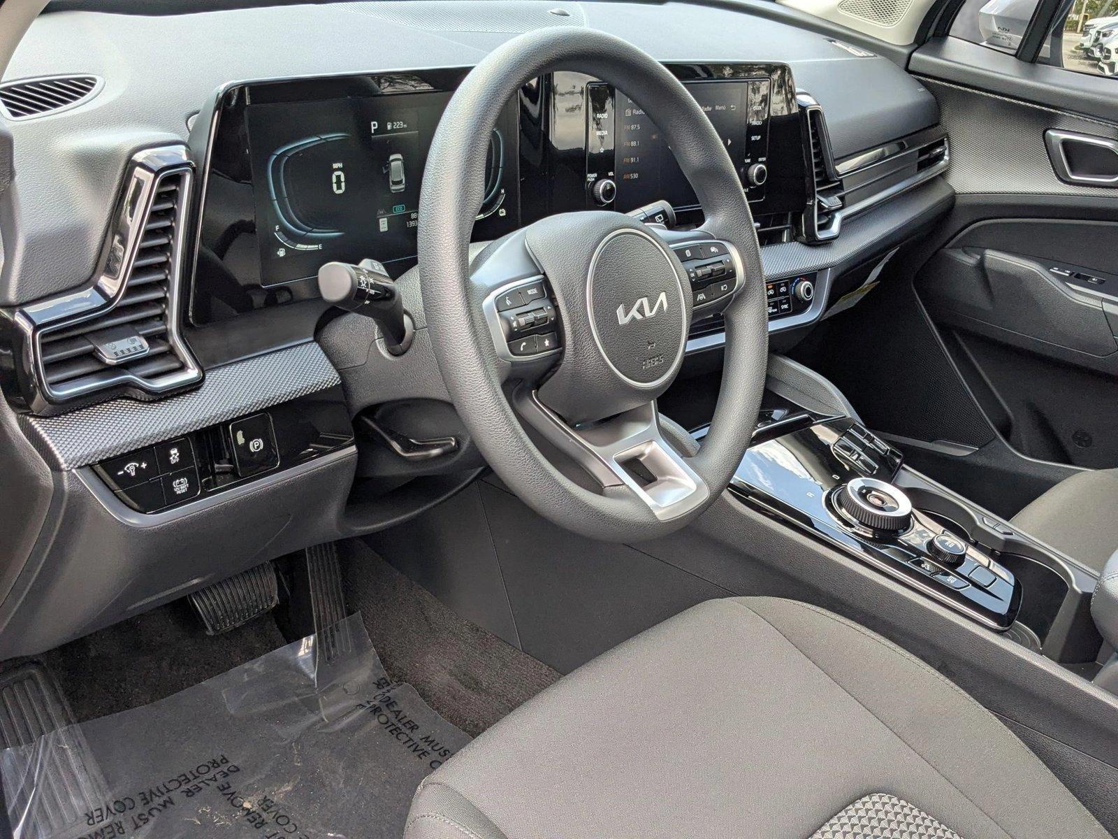 2025 Kia Sportage Hybrid Vehicle Photo in Miami, FL 33169