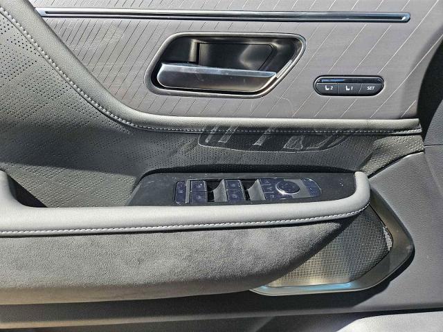 2025 INFINITI QX80 Vehicle Photo in Fort Worth, TX 76132