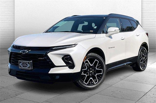 2025 Chevrolet Blazer Vehicle Photo in INDEPENDENCE, MO 64055-1314