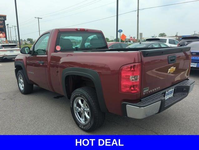 2013 Chevrolet Silverado 1500 Vehicle Photo in Merrillville, IN 46410