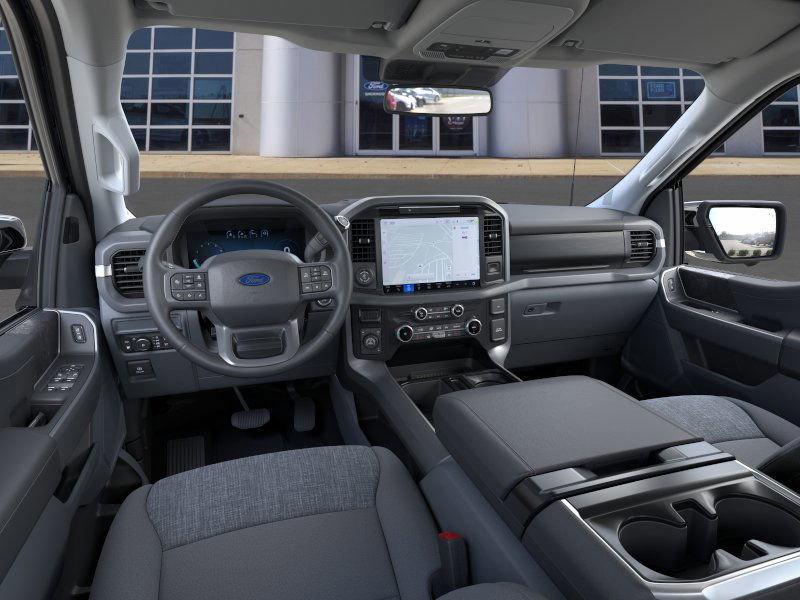 2025 Ford F-150 Vehicle Photo in Belle Vernon, PA 15012