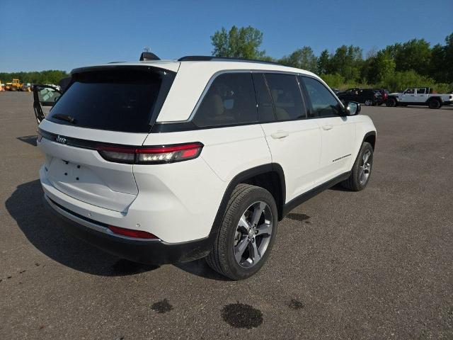 2023 Jeep Grand Cherokee 4xe Vehicle Photo in Cedar Rapids, IA 52402