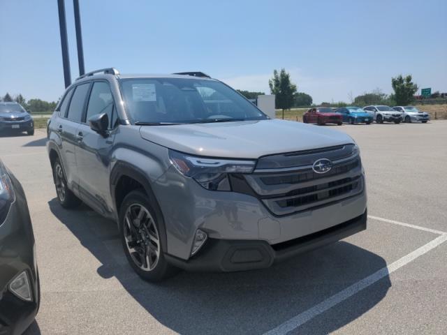 2025 Subaru Forester Vehicle Photo in Green Bay, WI 54304
