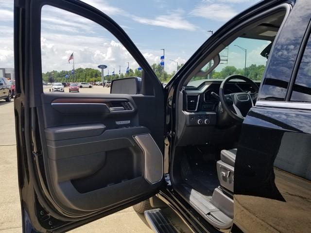 2025 GMC Sierra 1500 Vehicle Photo in ELYRIA, OH 44035-6349
