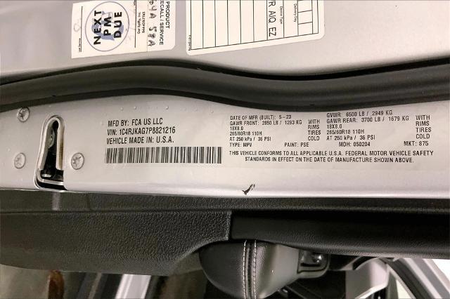 2023 Jeep Grand Cherokee L Vehicle Photo in Kansas City, MO 64114