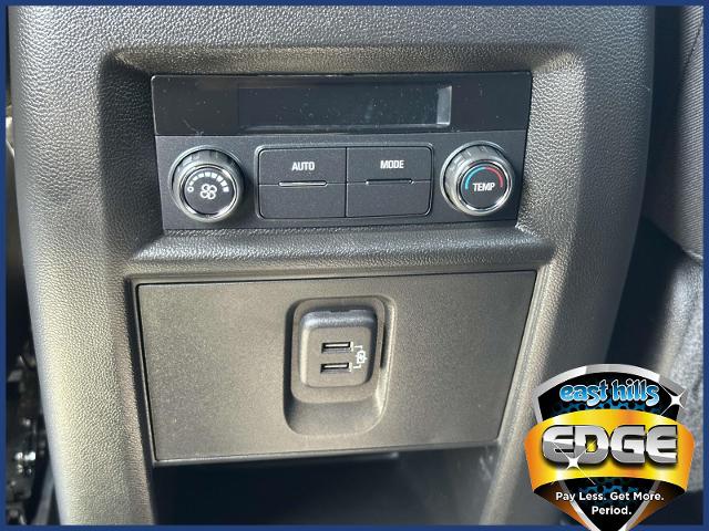 2023 Chevrolet Traverse Vehicle Photo in Roslyn, NY 11576