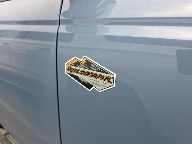 2023 Ford Bronco Vehicle Photo in ENGLEWOOD, CO 80113-6708