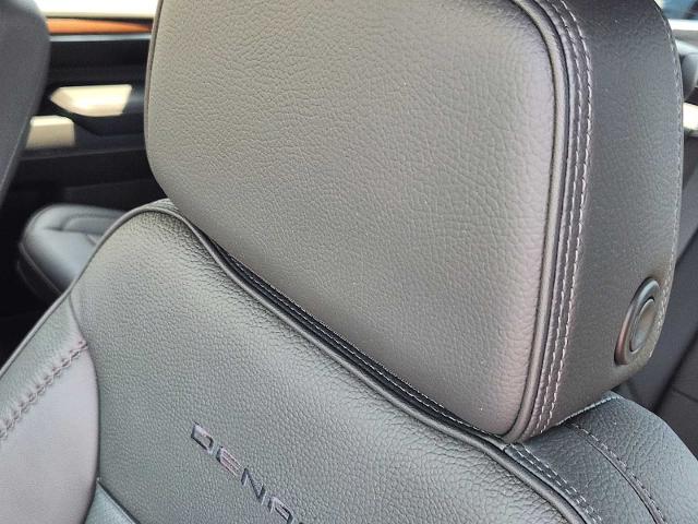 2024 GMC Sierra 2500 HD Vehicle Photo in DENTON, TX 76210-9321