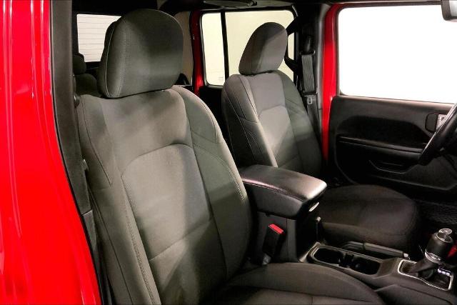 2021 Jeep Gladiator Vehicle Photo in Kansas City, MO 64114