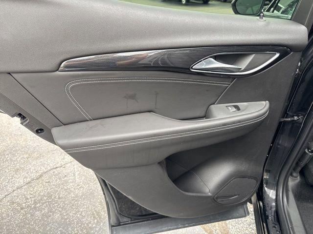 2021 Buick Envision Vehicle Photo in MEDINA, OH 44256-9631