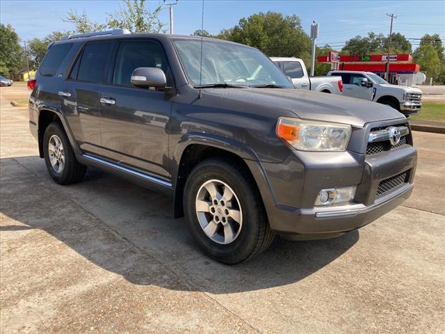 2013 Toyota 4Runner SR5 photo 12