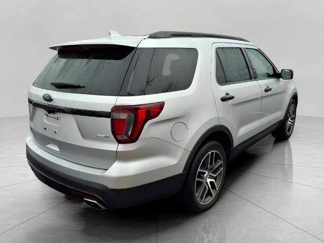 2016 Ford Explorer Vehicle Photo in Oshkosh, WI 54904