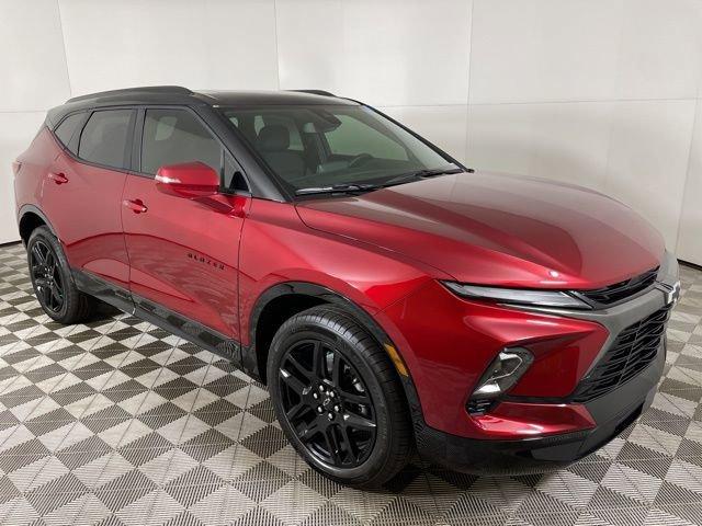 2025 Chevrolet Blazer Vehicle Photo in PHOENIX, AZ 85014-3381