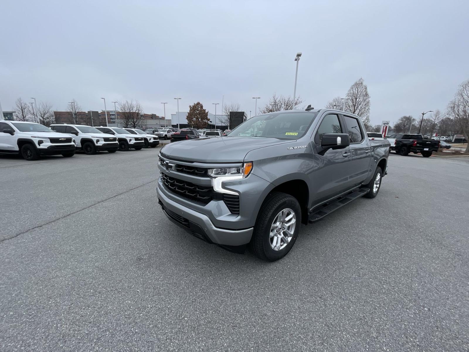 2025 Chevrolet Silverado 1500 Vehicle Photo in BENTONVILLE, AR 72712-4322