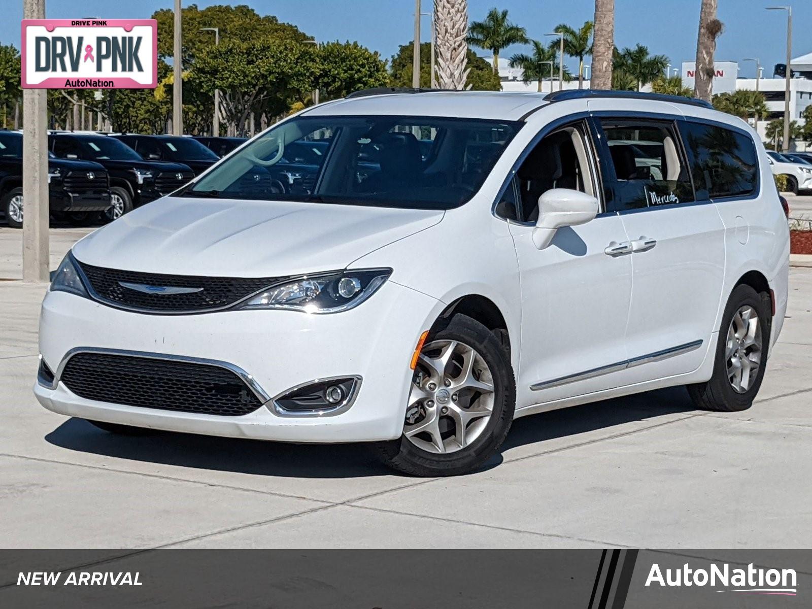 2019 Chrysler Pacifica Vehicle Photo in Davie, FL 33331