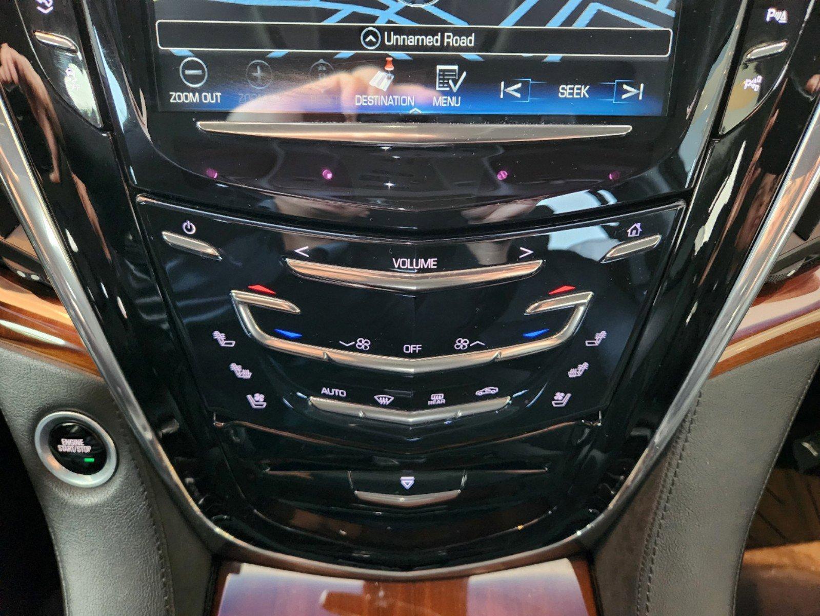 2018 Cadillac Escalade Vehicle Photo in HOUSTON, TX 77079-1502